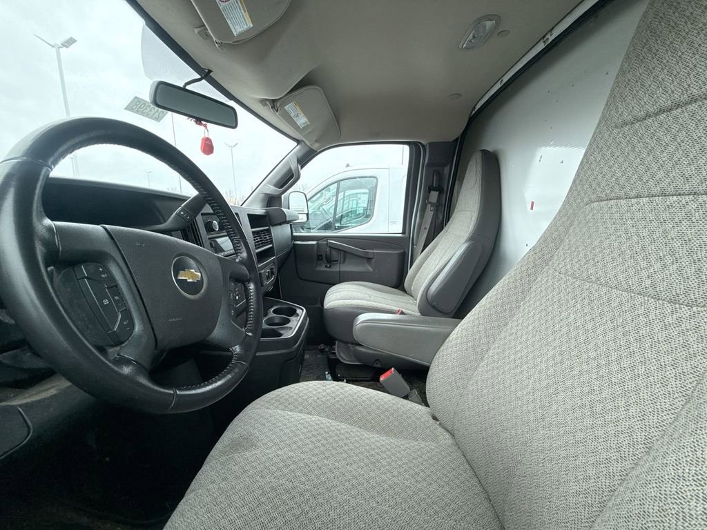 Used 2021 Chevrolet Express 3500 w/ Power Convenience Package image 11