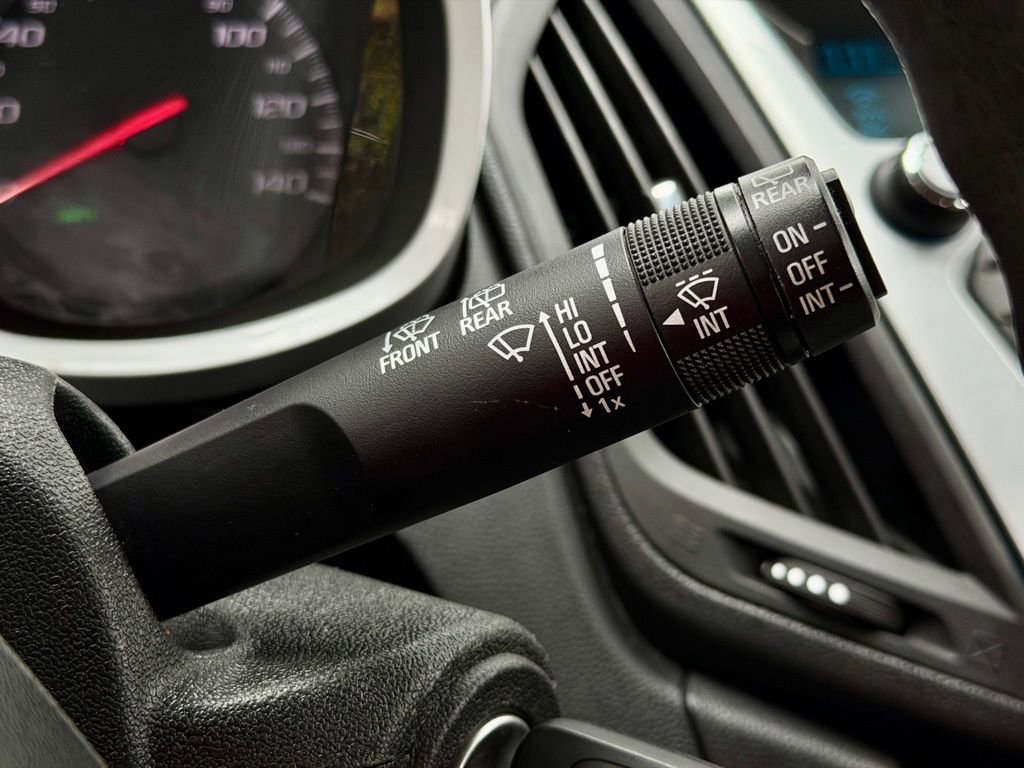 Used 2015 Chevrolet Equinox LS image 43