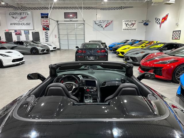 Used 2018 Chevrolet Corvette Stingray Convertible w/ Carbon Flash Badge Package RWD image 26
