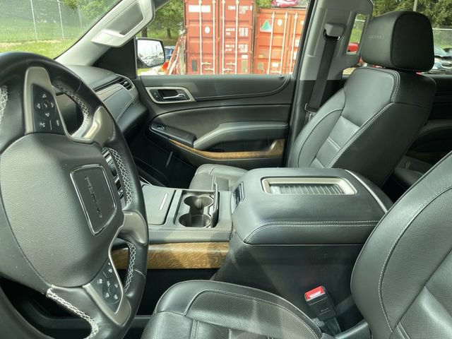 Used 2020 GMC Yukon Denali w/ Denali Ultimate Package AWD/4WD image 3