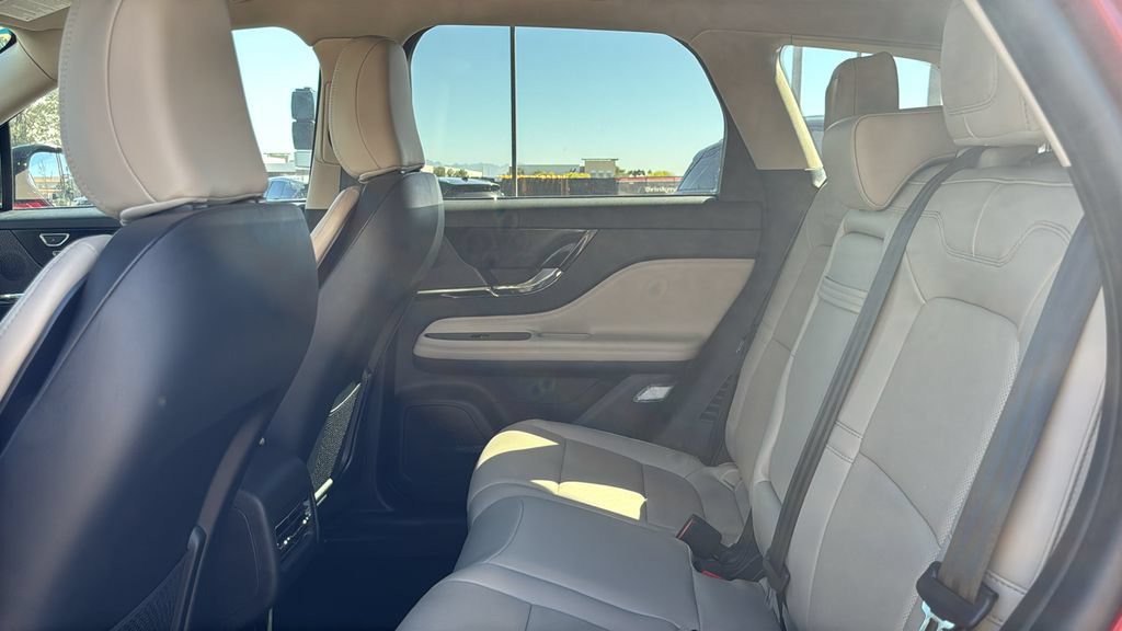 New 2025 Lincoln Corsair Grand Touring w/ Equipment Group 301A AWD/4WD image 21