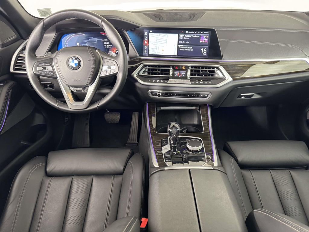 Used 2021 BMW X5 xDrive40i w/ Premium Package image 5