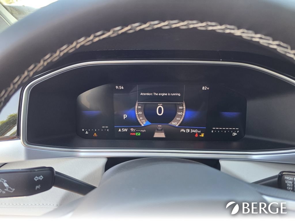 New 2026 Volkswagen Taos SE FWD image 22