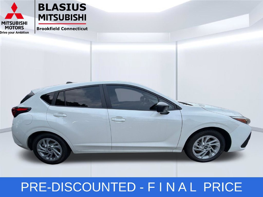 Used 2025 Subaru Impreza 2.0i AWD/4WD image 7