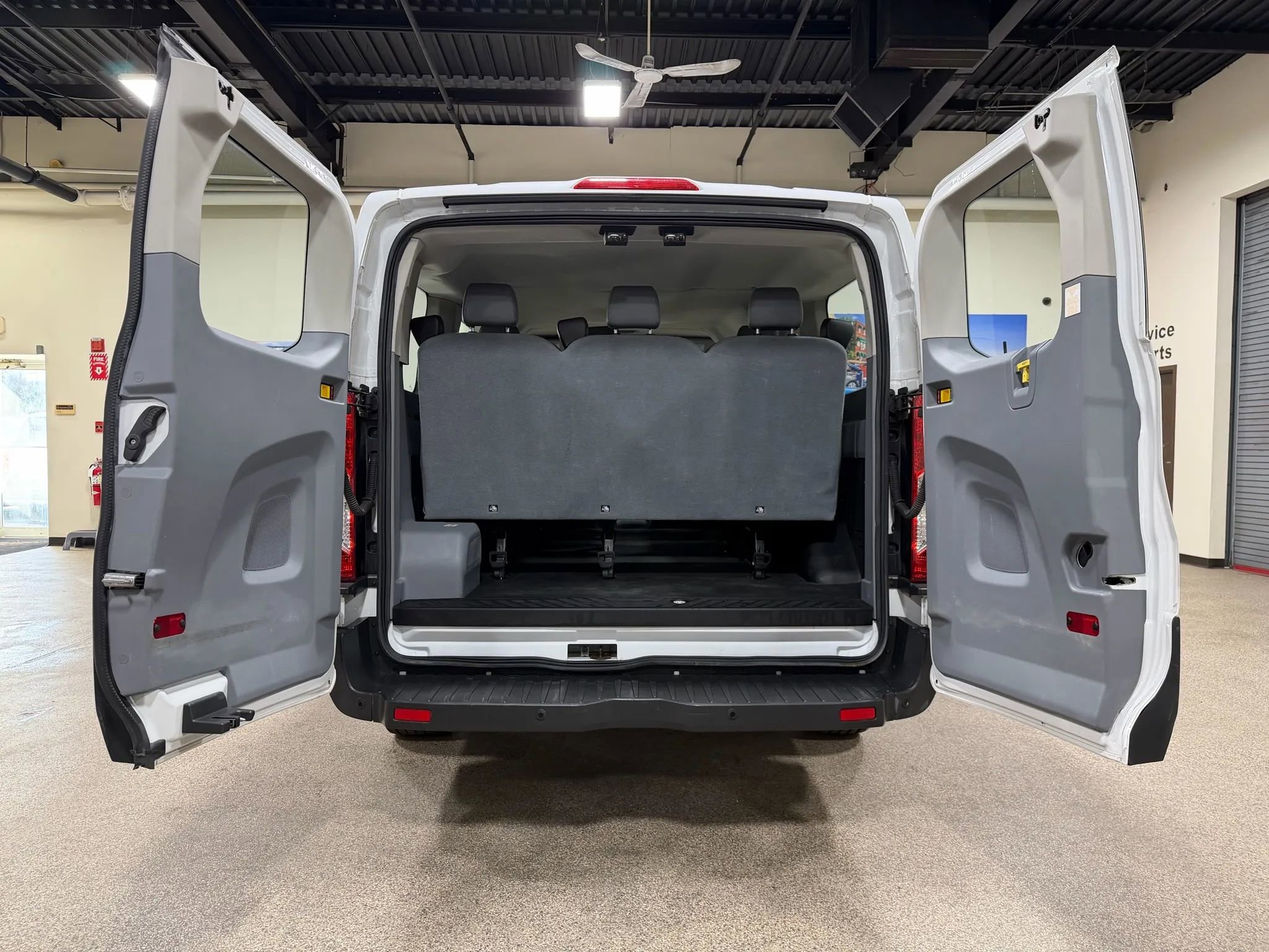 Used 2017 Ford Transit 150 XL image 20