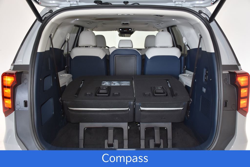 New 2026 Kia Carnival SX w/ SX Dark Edition Package image 30