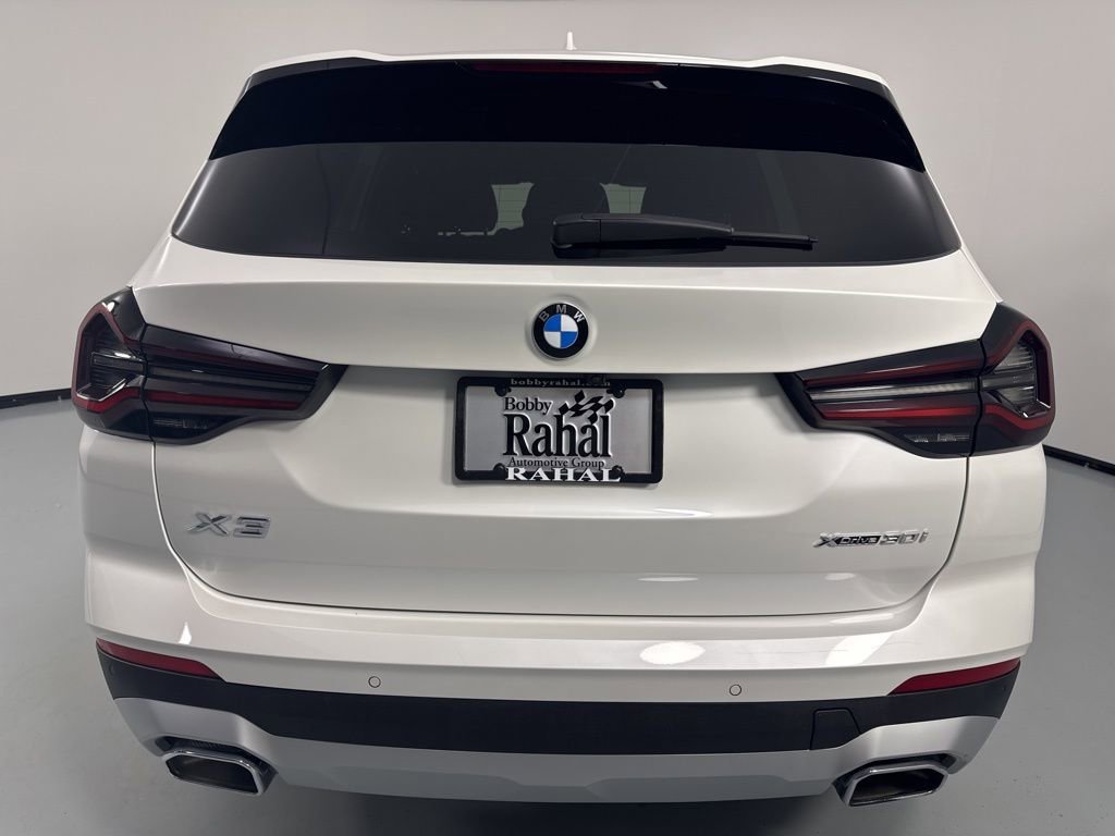 Used 2023 BMW X3 xDrive30i w/ Premium Package AWD/4WD image 6