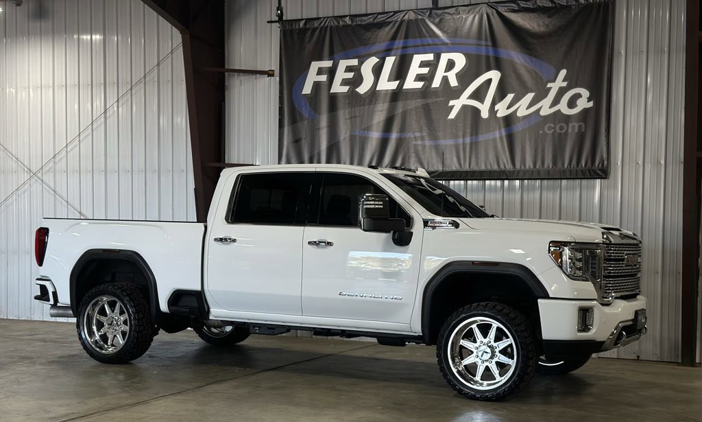 Used 2020 GMC Sierra 2500 Denali w/ Denali Ultimate Package image 12