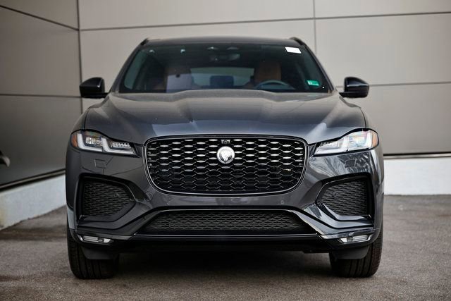 New 2026 Jaguar F-PACE R-Dynamic S image 9