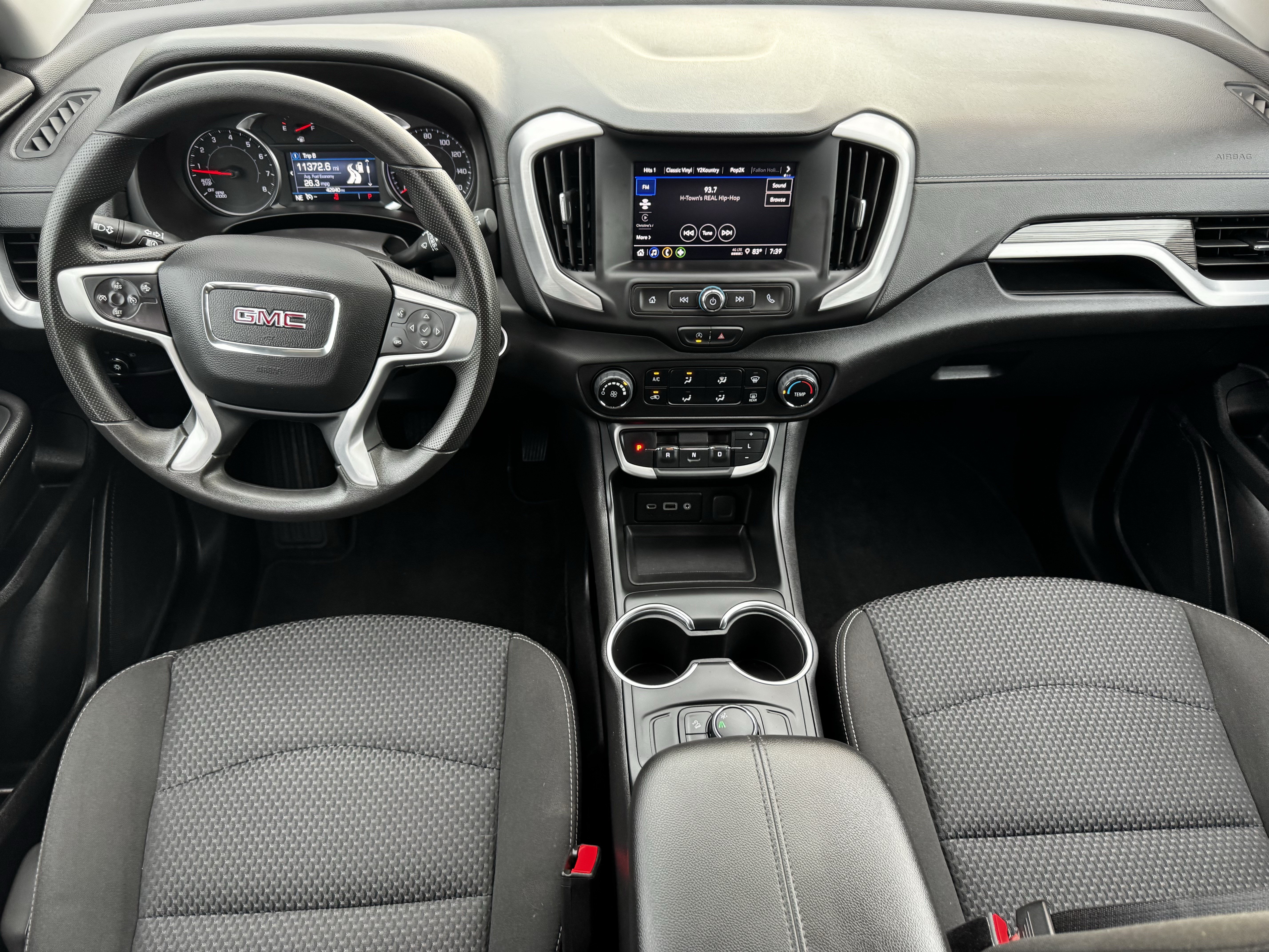 Used 2024 GMC Terrain SLE FWD image 13