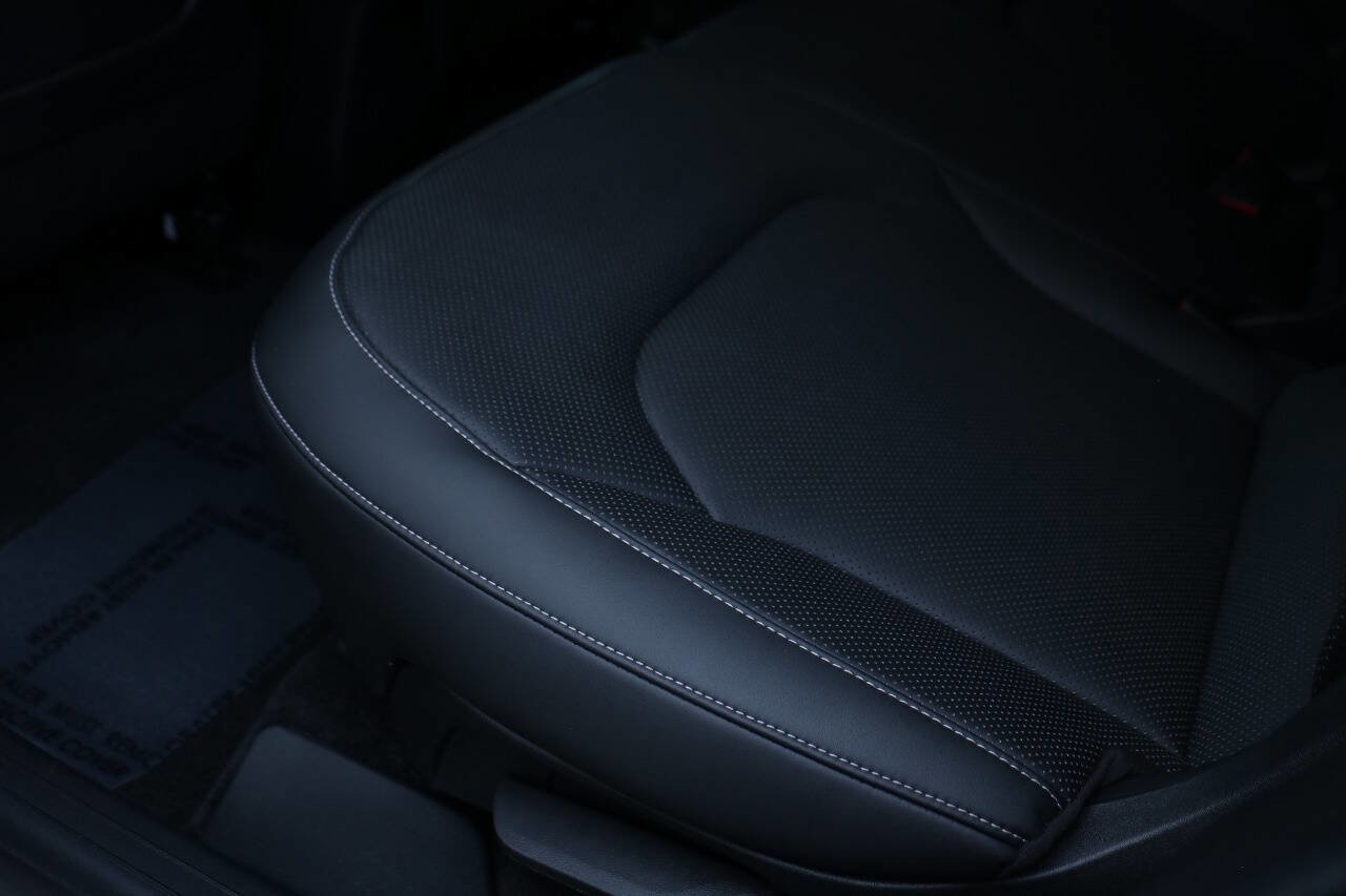 Used 2023 Kia EV6 Wind w/ Wind Technology Package image 14