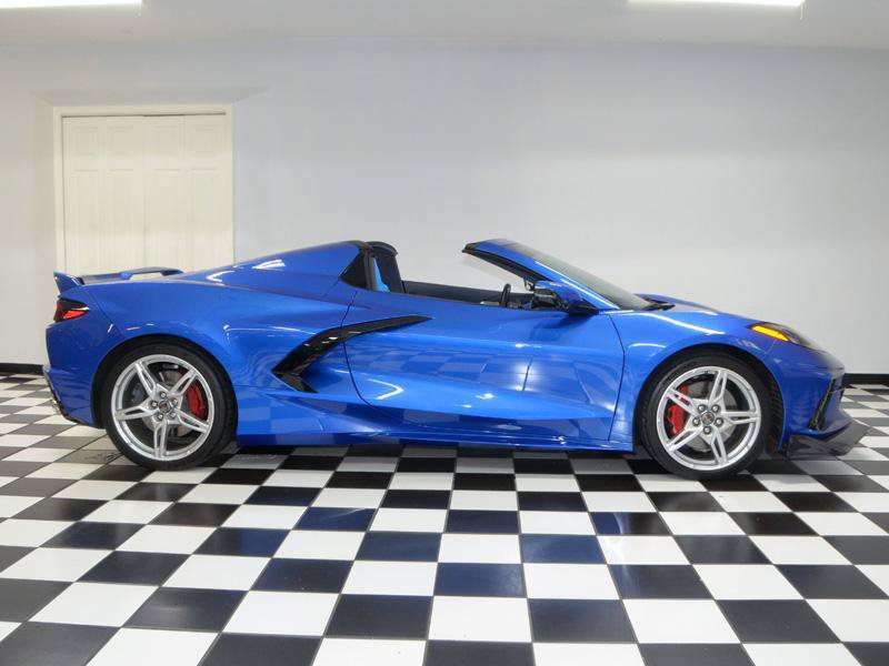 Used 2021 Chevrolet Corvette Stingray Premium Conv w/ Z51 Performance Package RWD image 10