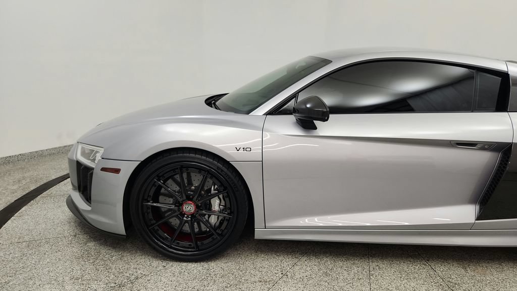 Used 2017 Audi R8 V10 plus AWD/4WD image 20