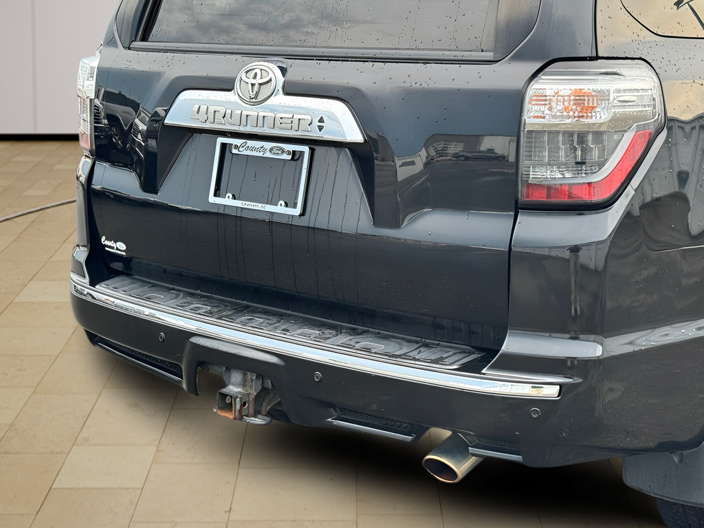 Used 2016 Toyota 4Runner Limited AWD/4WD image 42