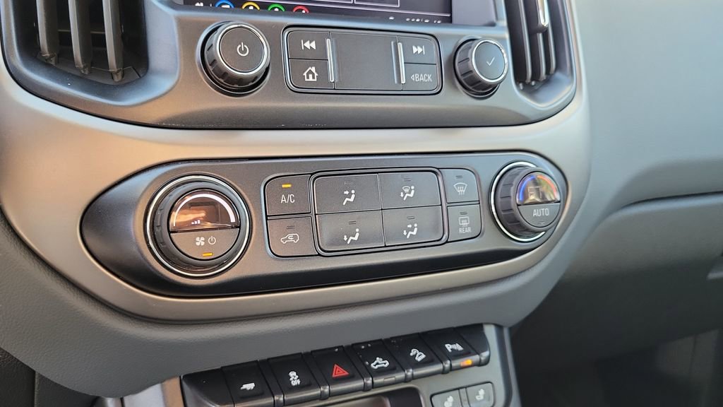 Used 2020 Chevrolet Colorado Z71 image 22