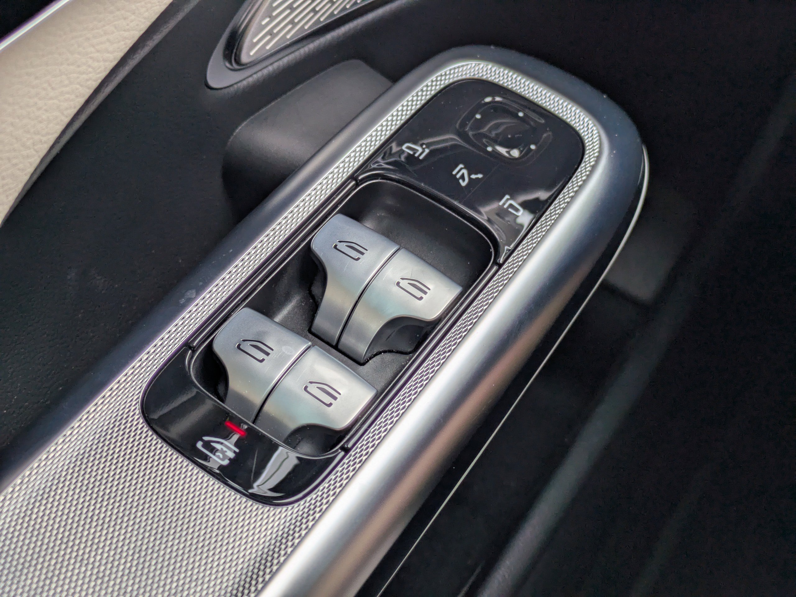 Certified 2024 Mercedes-Benz E 350 4MATIC Sedan image 28