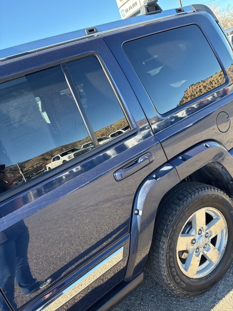 Used 2006 Jeep Commander Limited image 46