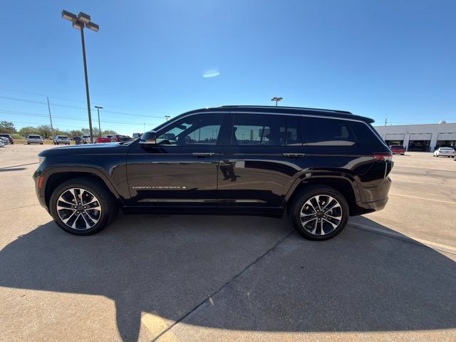 Used 2021 Jeep Grand Cherokee L Overland w/ Luxury Tech Group IV AWD/4WD image 11