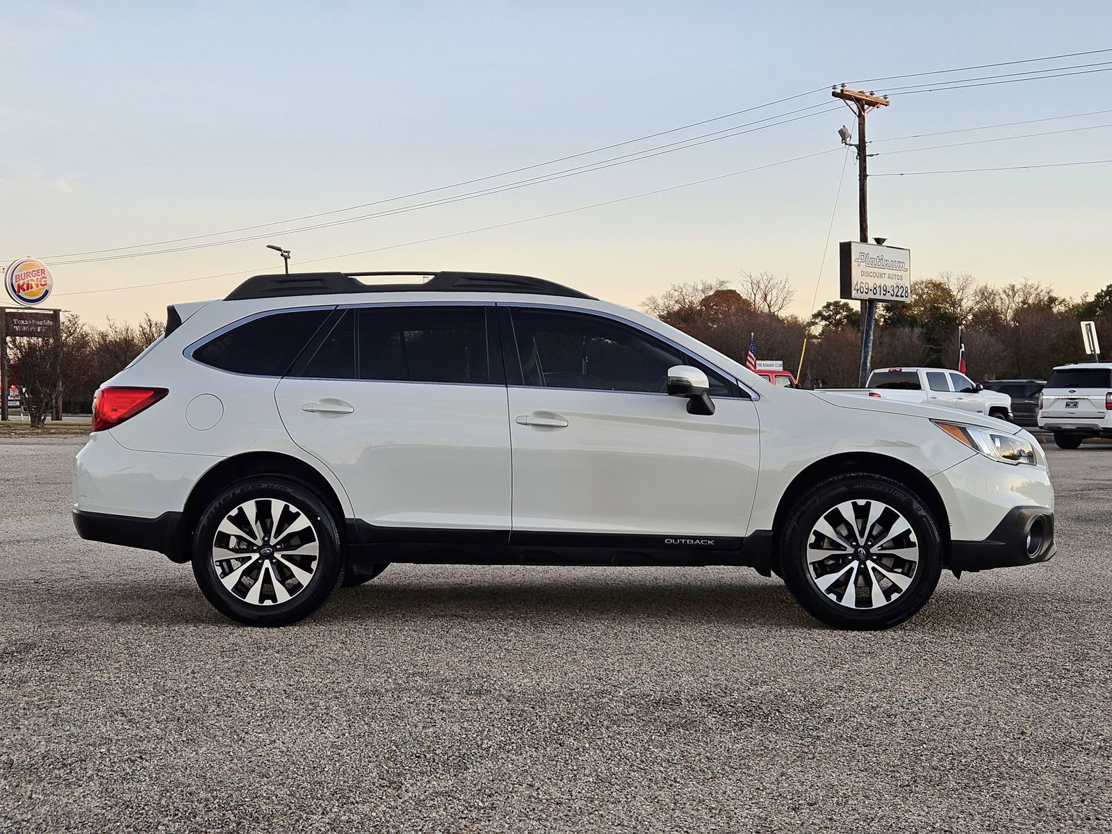 Used 2016 Subaru Outback 2.5i Limited image 7