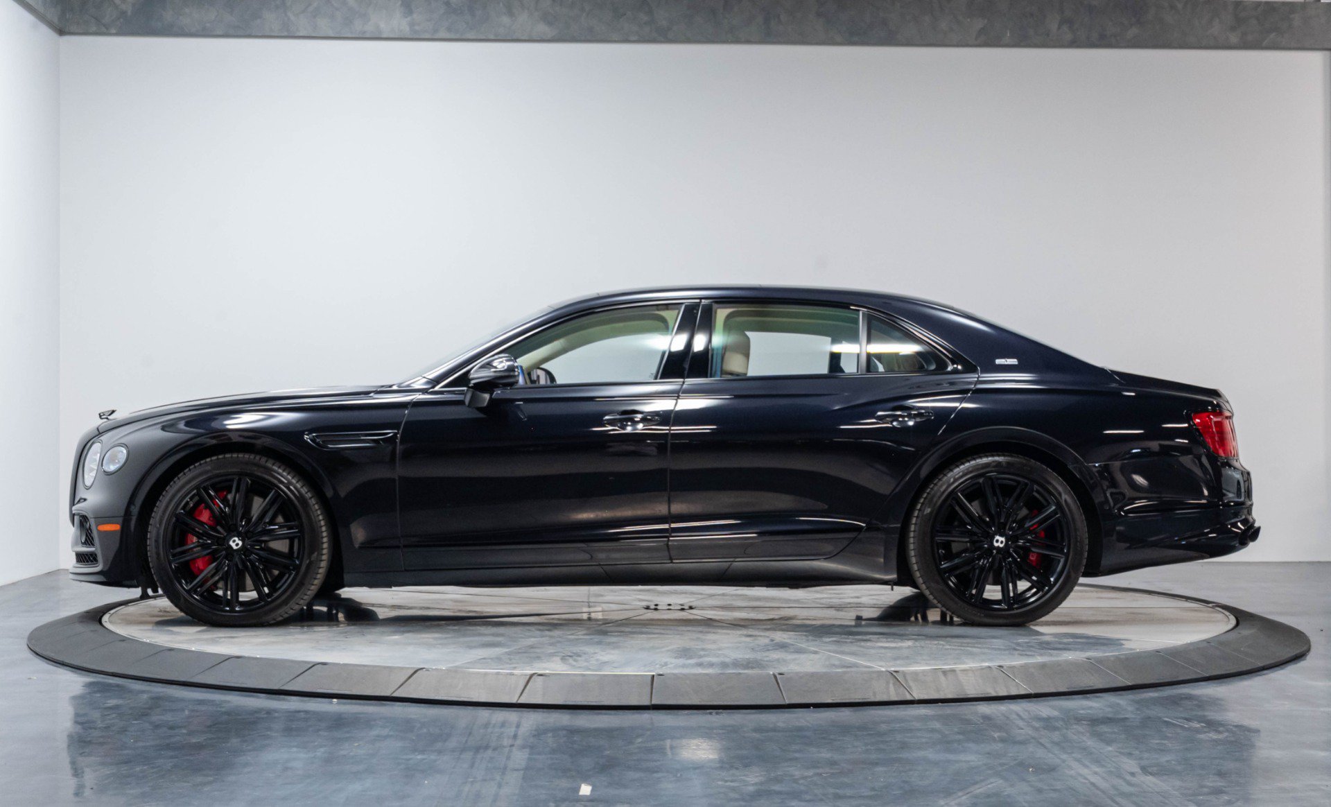 Used 2021 Bentley Flying Spur W12 AWD/4WD image 55
