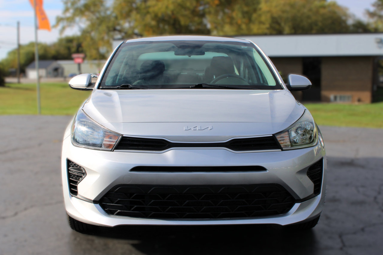 Used 2022 Kia Rio S image 2