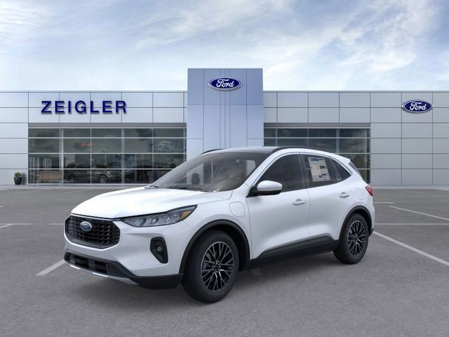 New 2025 Ford Escape SE w/ Class II Trailer Tow Package image 1