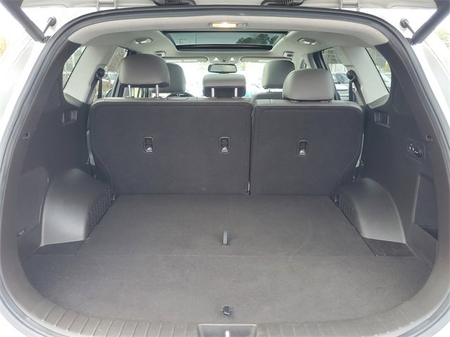 Used 2020 Hyundai Santa Fe Limited image 8