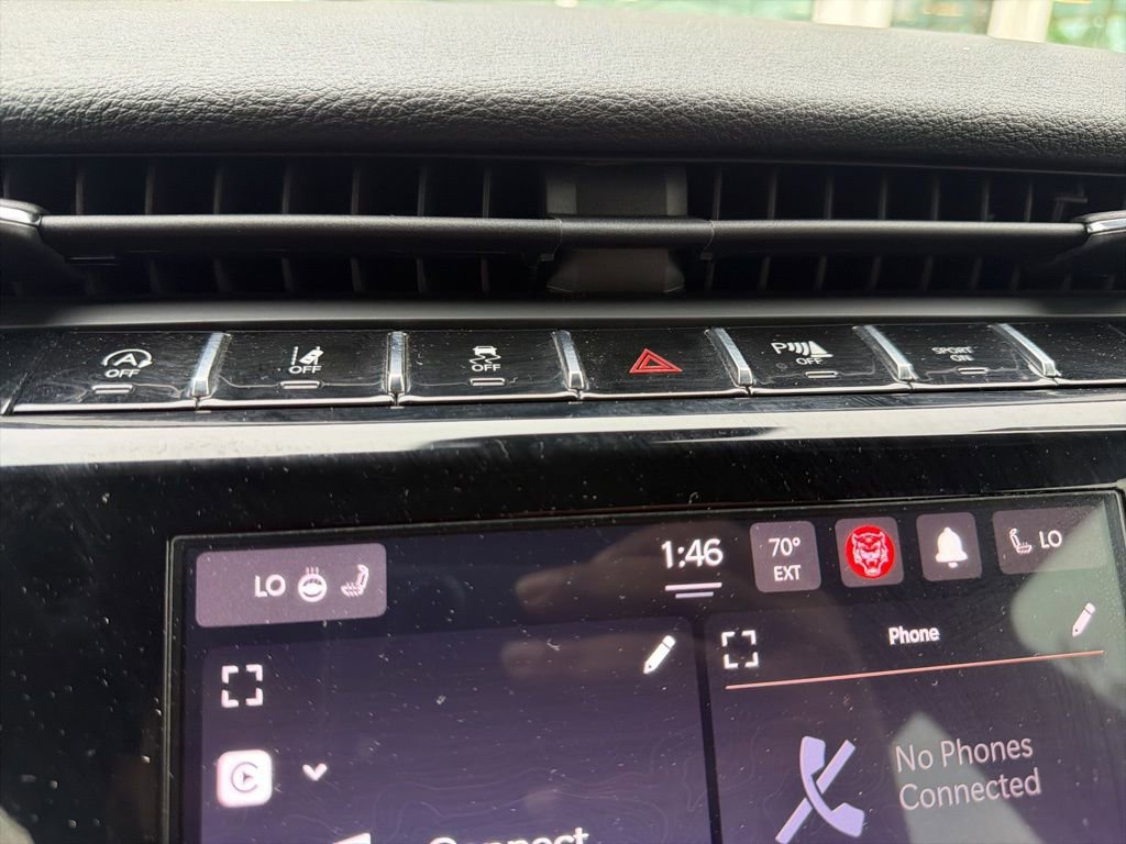 Used 2023 Jeep Grand Cherokee Altitude RWD image 17