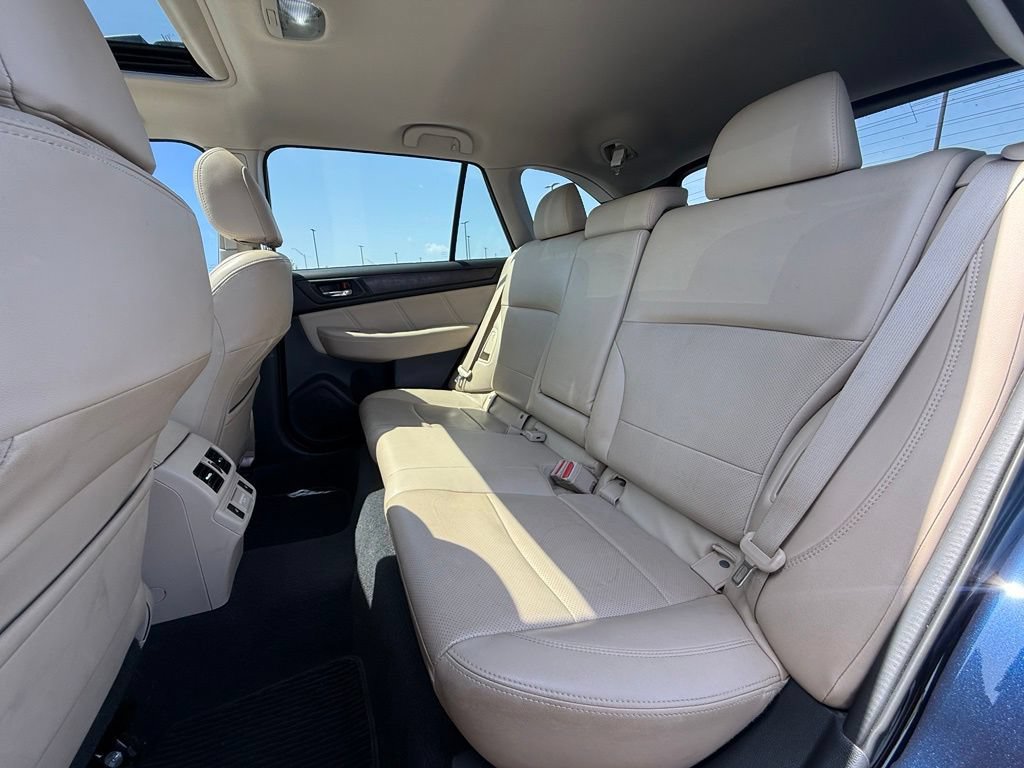 Used 2018 Subaru Outback 2.5i Limited AWD/4WD image 26
