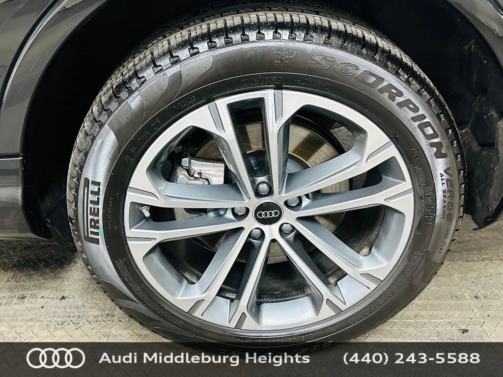 Certified 2026 Audi Q7 3.0T Premium w/ Convenience Plus Package AWD/4WD image 36