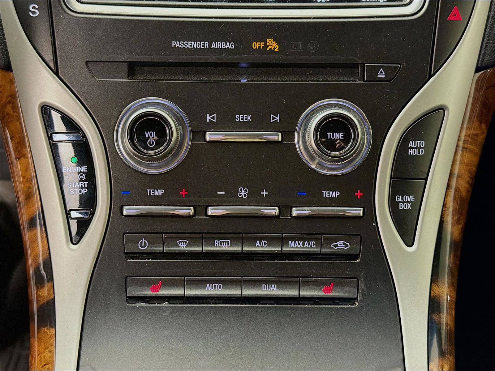 Used 2018 Lincoln MKX Select w/ Select Plus Package image 17