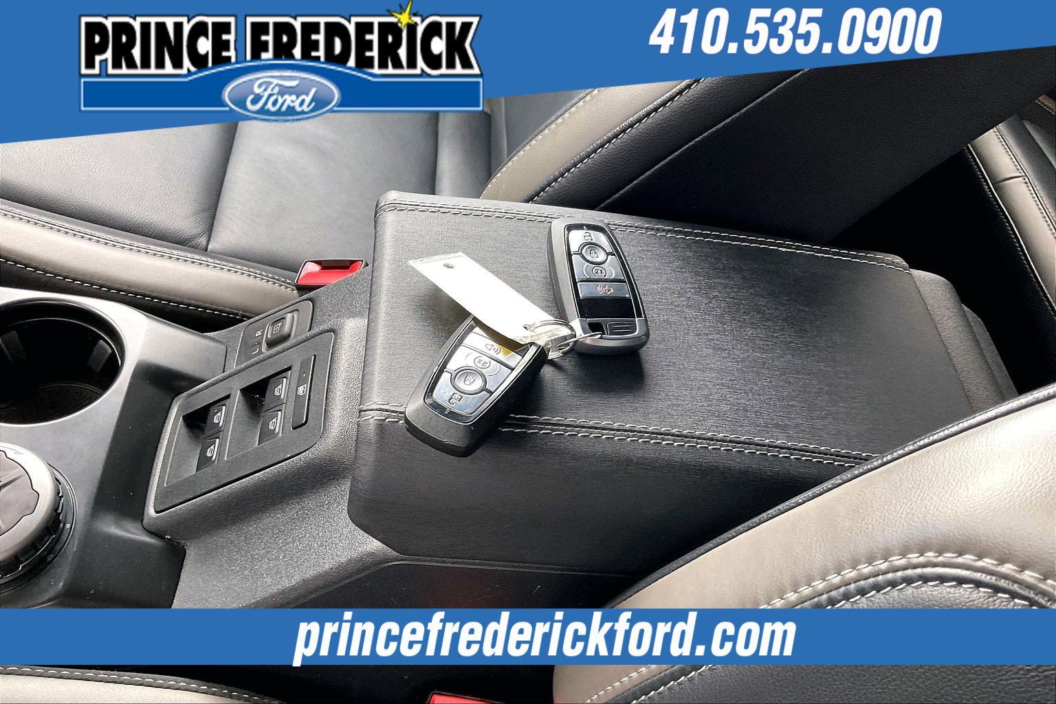 Used 2025 Ford Bronco Outer Banks image 10