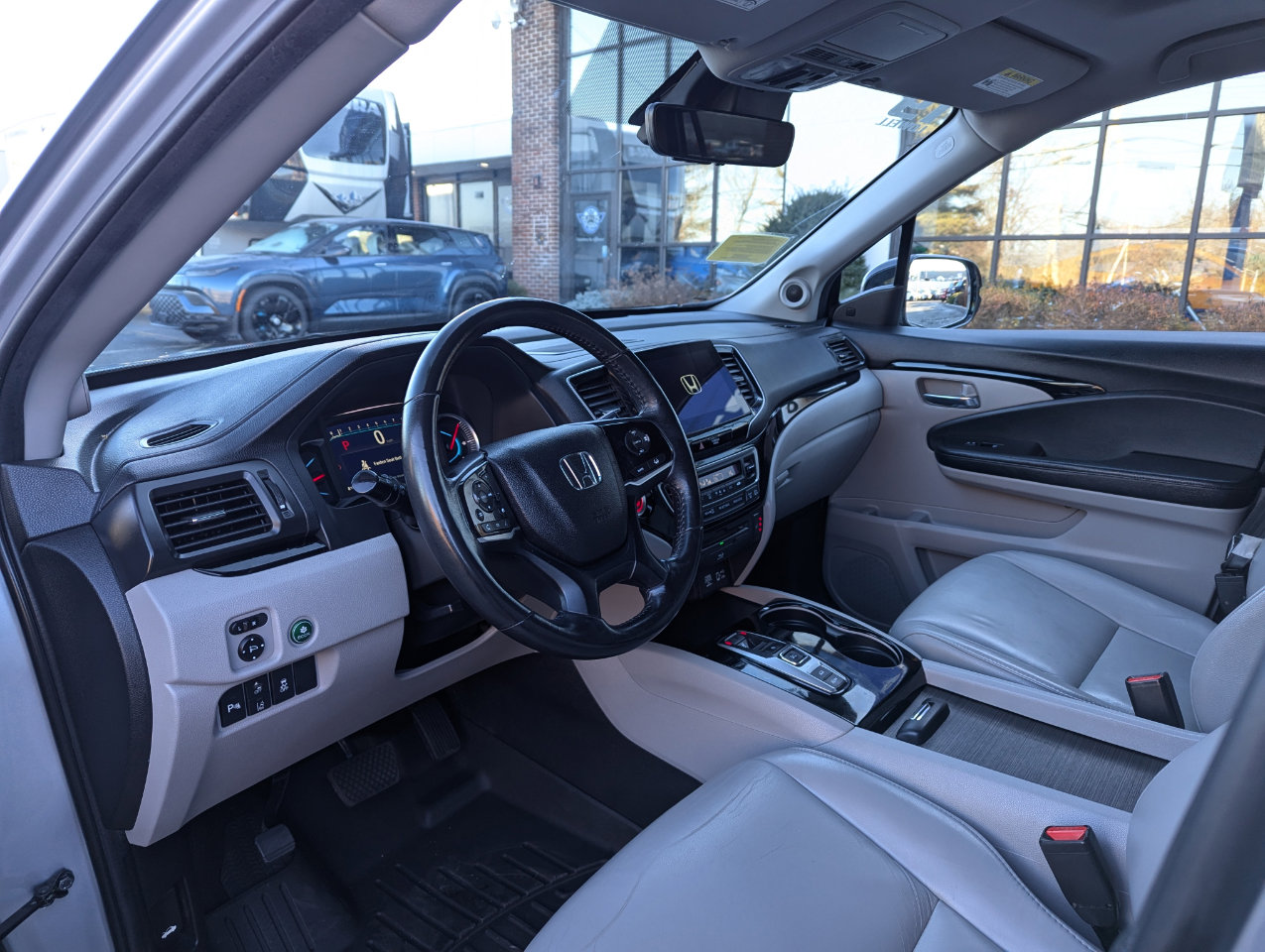 Used 2019 Honda Pilot Touring image 13
