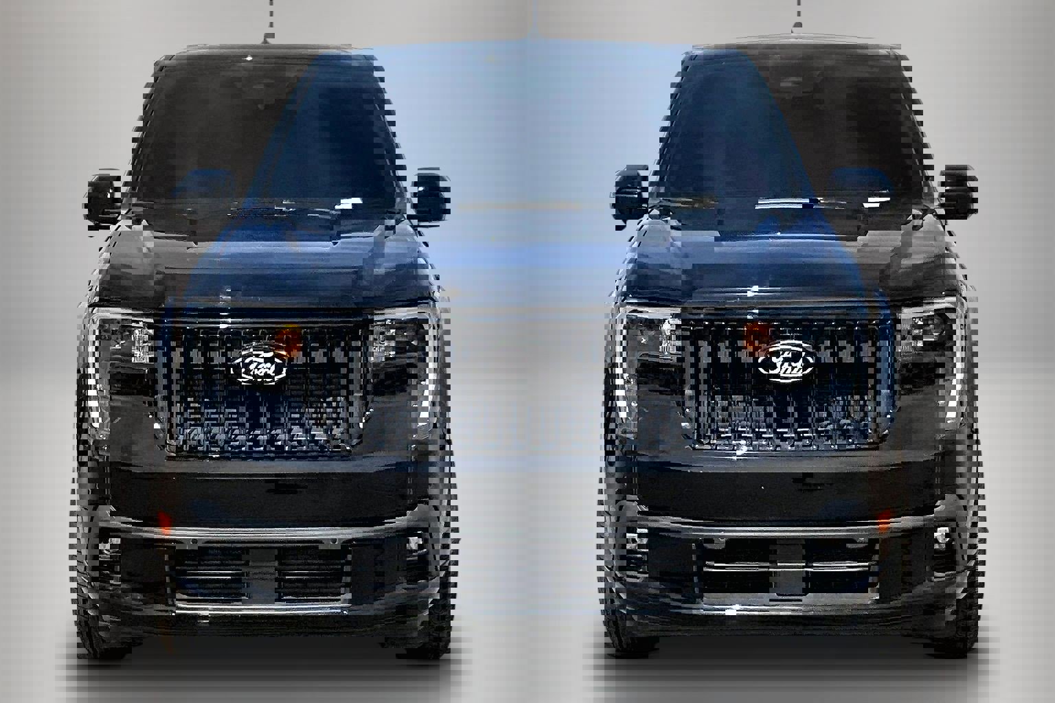 Used 2025 Ford Maverick Lobo AWD/4WD image 2