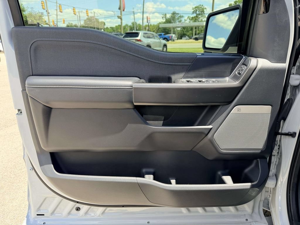 Used 2024 Ford F150 Lariat AWD/4WD image 18