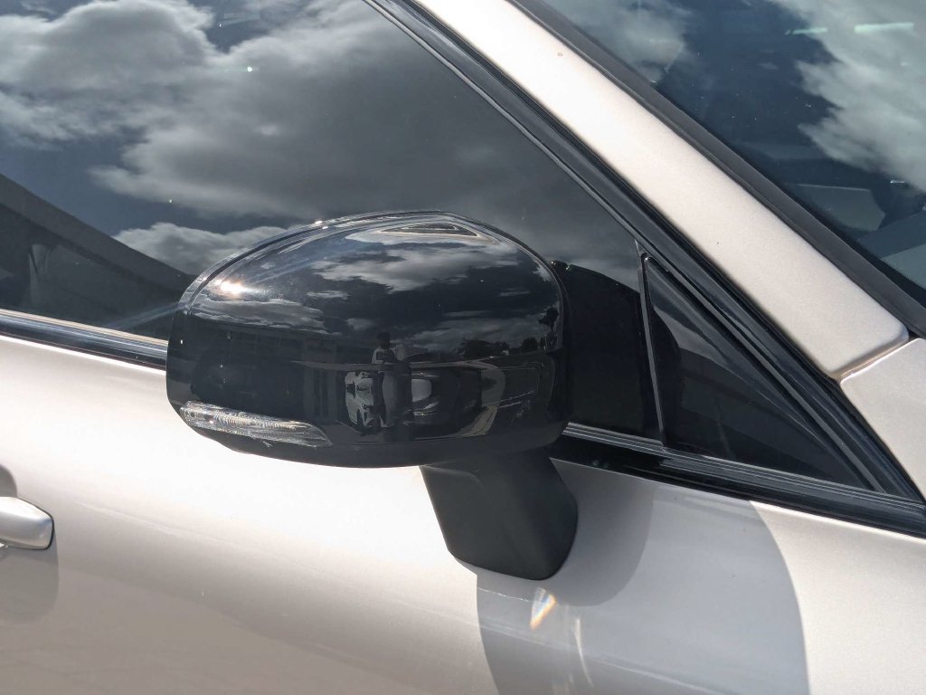 Certified 2024 Volvo XC60 B5 Core AWD/4WD image 12