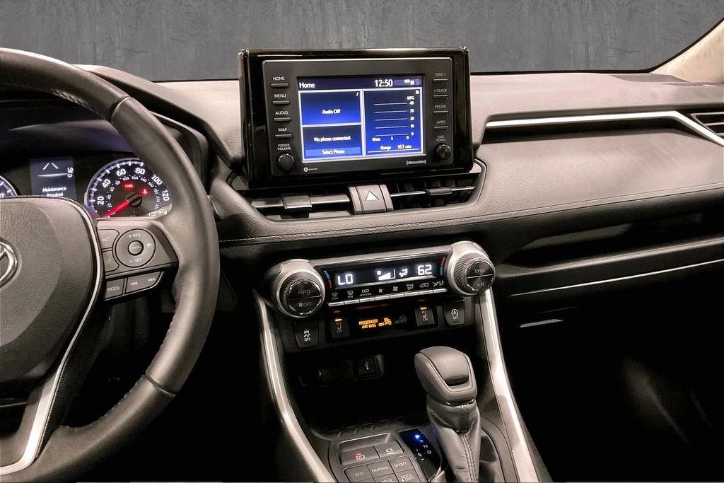 Used 2021 Toyota RAV4 XLE w/ Convenience Package AWD/4WD image 9