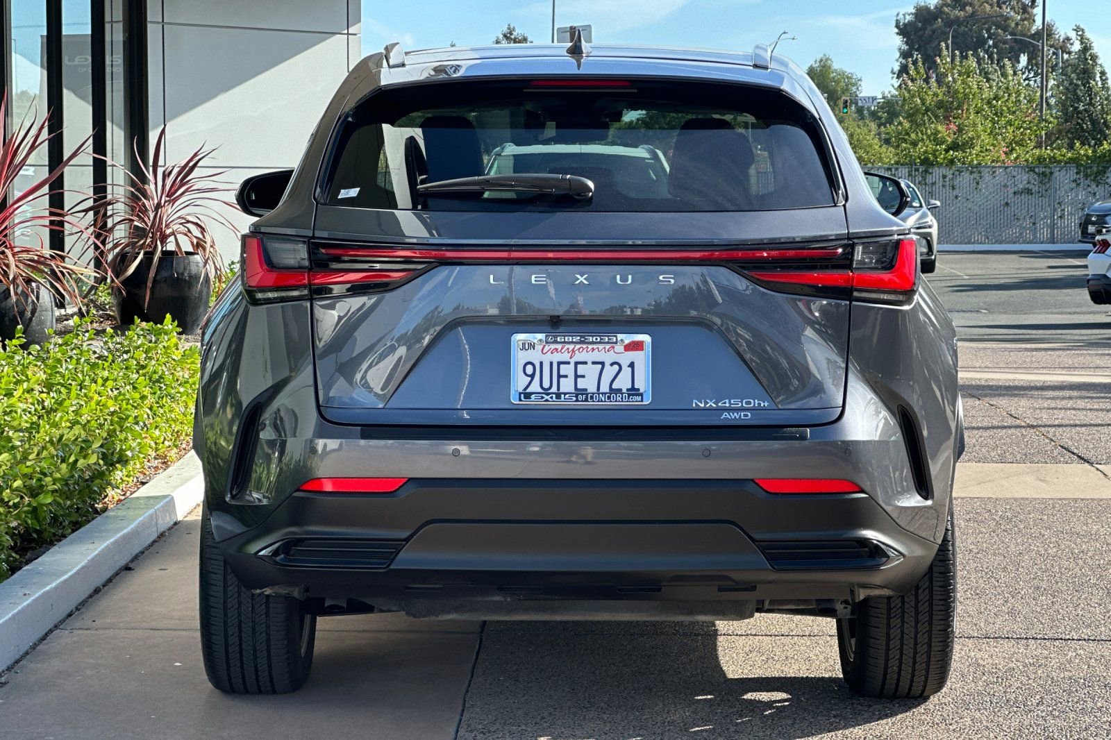 Used 2025 Lexus NX 450h+ AWD w/ Accessory Package (Z2) image 5