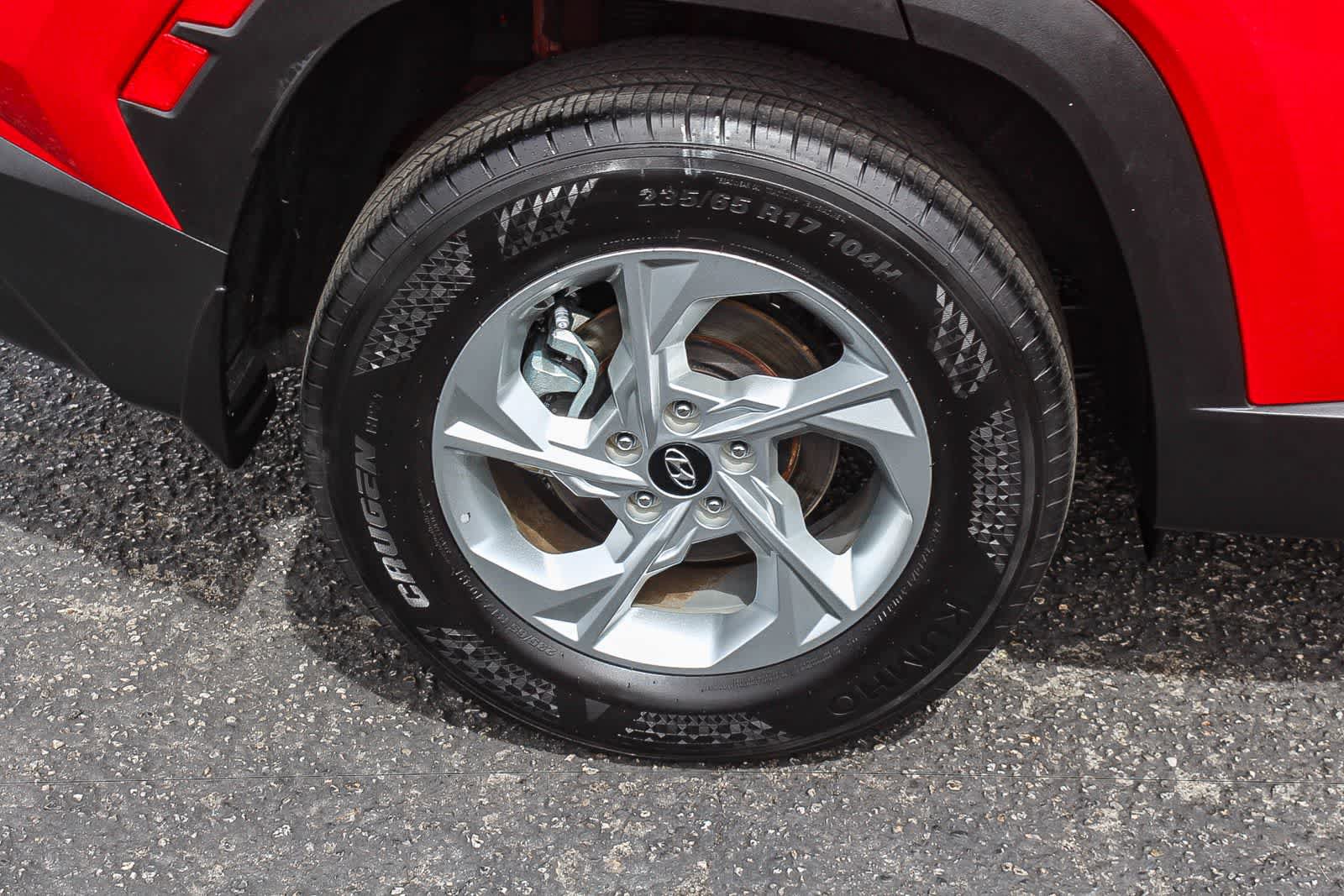 Certified 2023 Hyundai Tucson SE AWD/4WD image 13