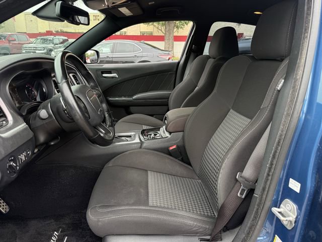 Used 2020 Dodge Charger GT w/ Blacktop Package RWD image 31