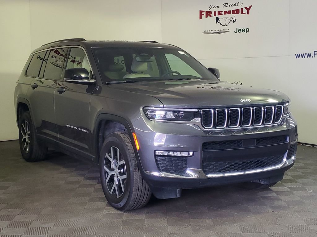 Used 2024 Jeep Grand Cherokee L Limited image 2