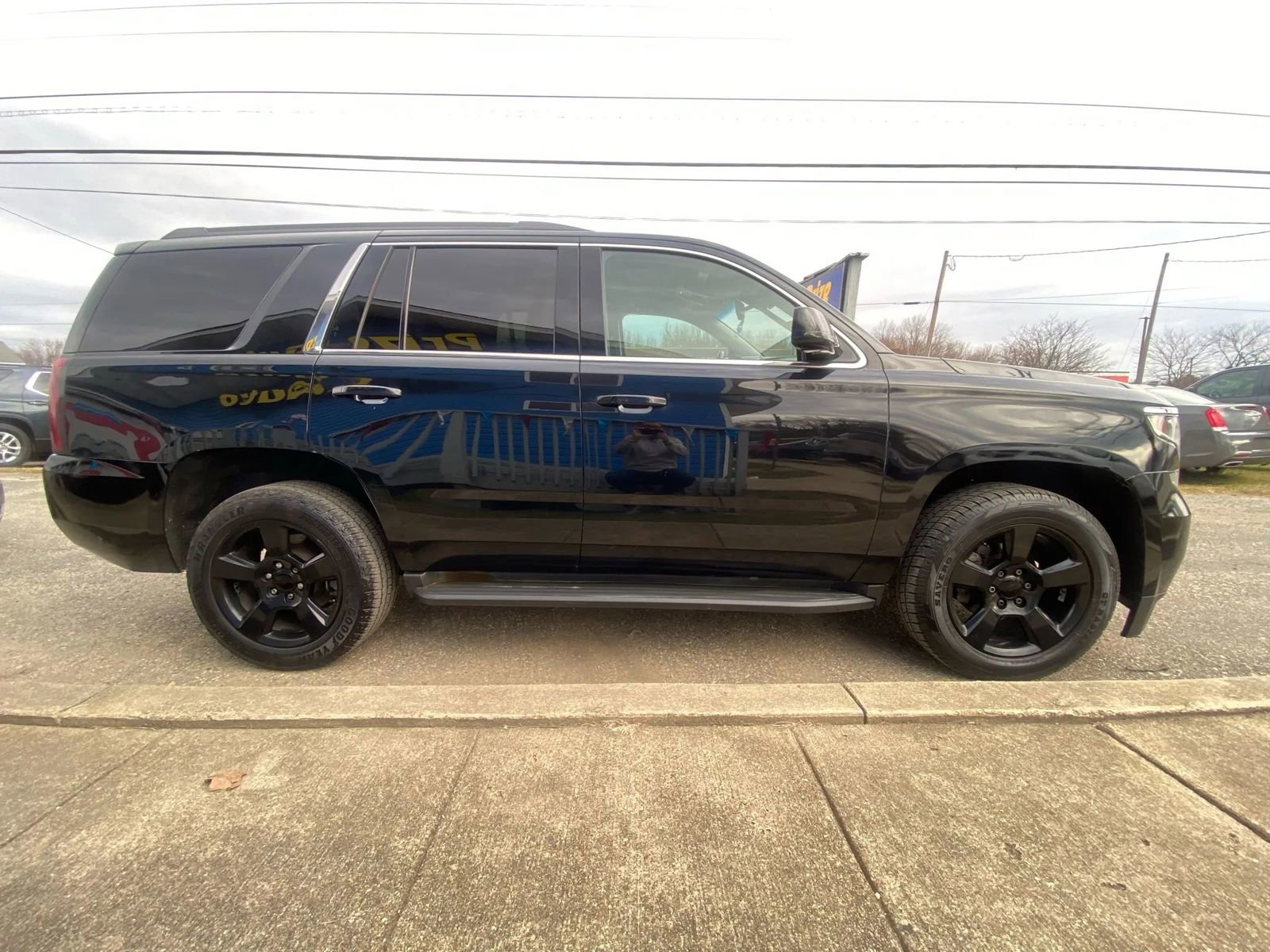 Used 2016 Chevrolet Tahoe LT image 5