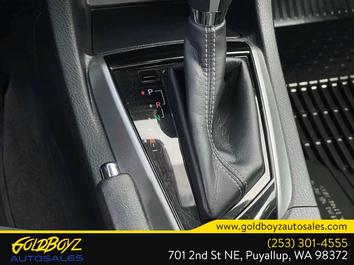 Used 2018 Toyota Corolla XSE w/ Carpet Mat Package (TMS) FWD image 33