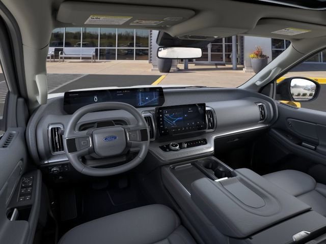 New 2025 Ford Expedition Active AWD/4WD image 9