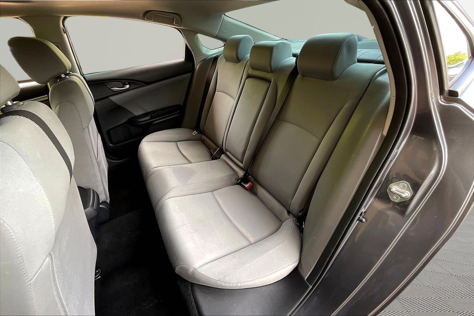 Used 2018 Honda Civic EX-T image 20