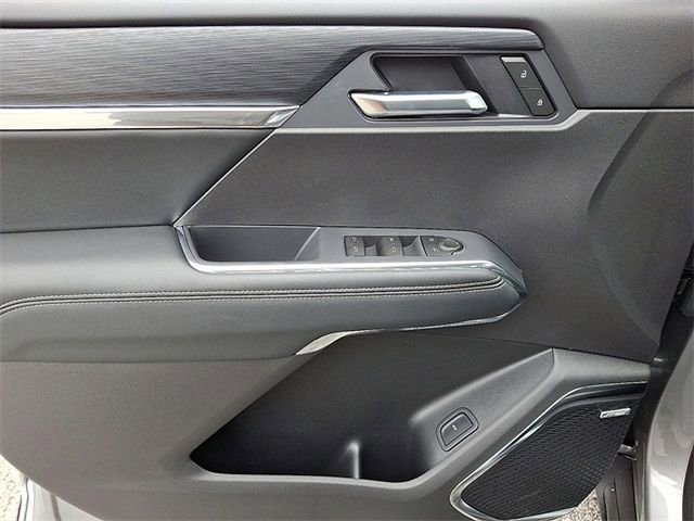 New 2026 GMC Acadia Elevation w/ Black Edition image 9