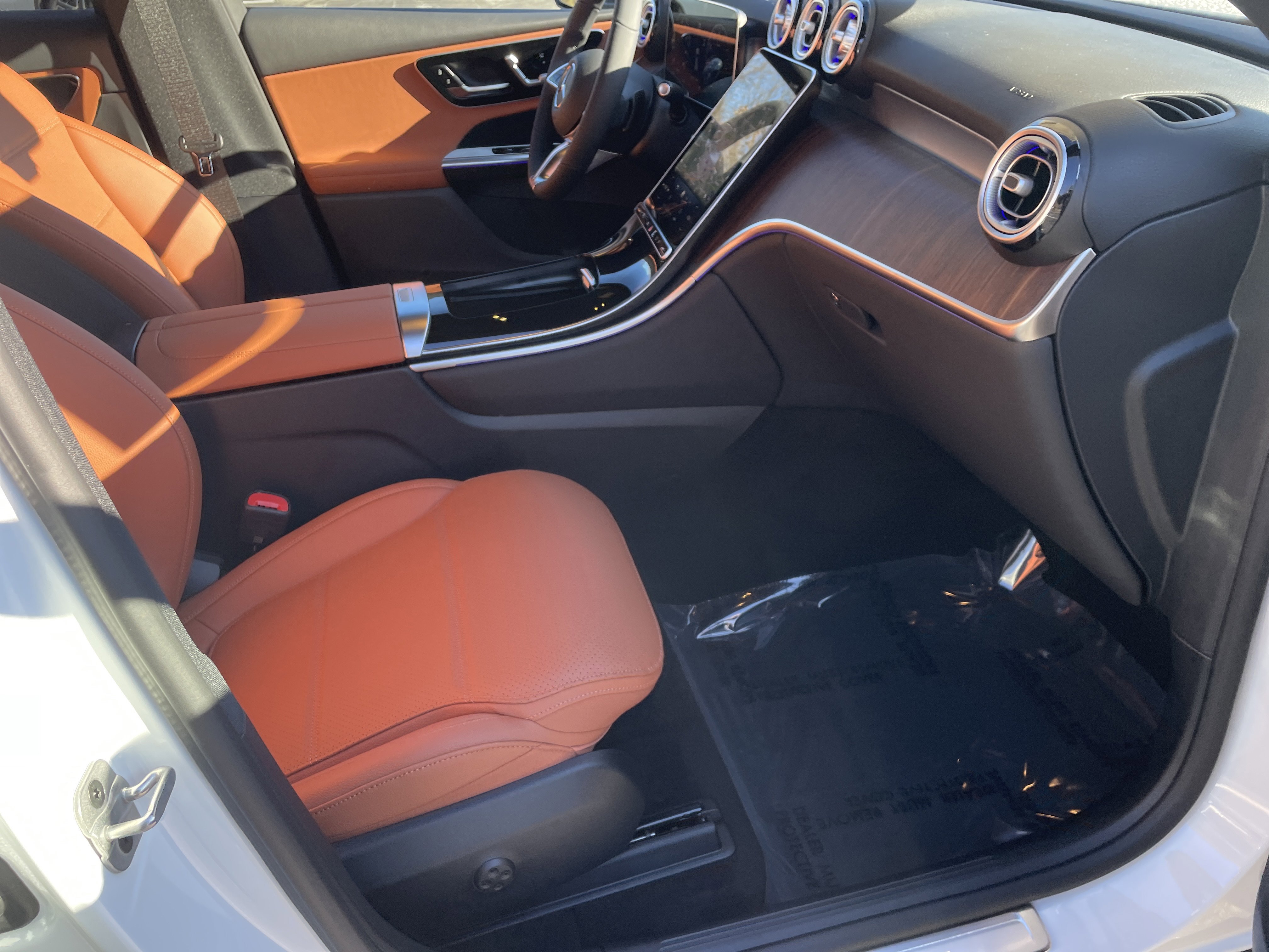 New 2026 Mercedes-Benz GLC 300 image 43