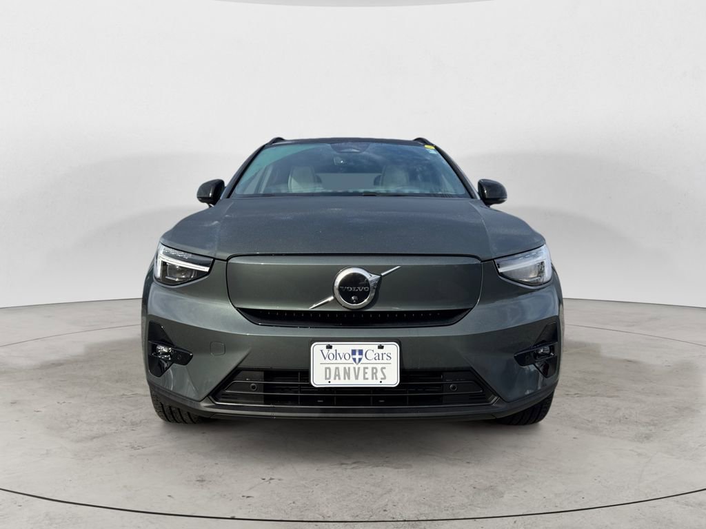 Used 2026 Volvo EX40 Plus w/ Climate Package AWD/4WD image 26