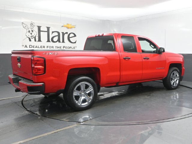 Used 2019 Chevrolet Silverado 1500 Custom w/ Custom Convenience Package AWD/4WD image 54