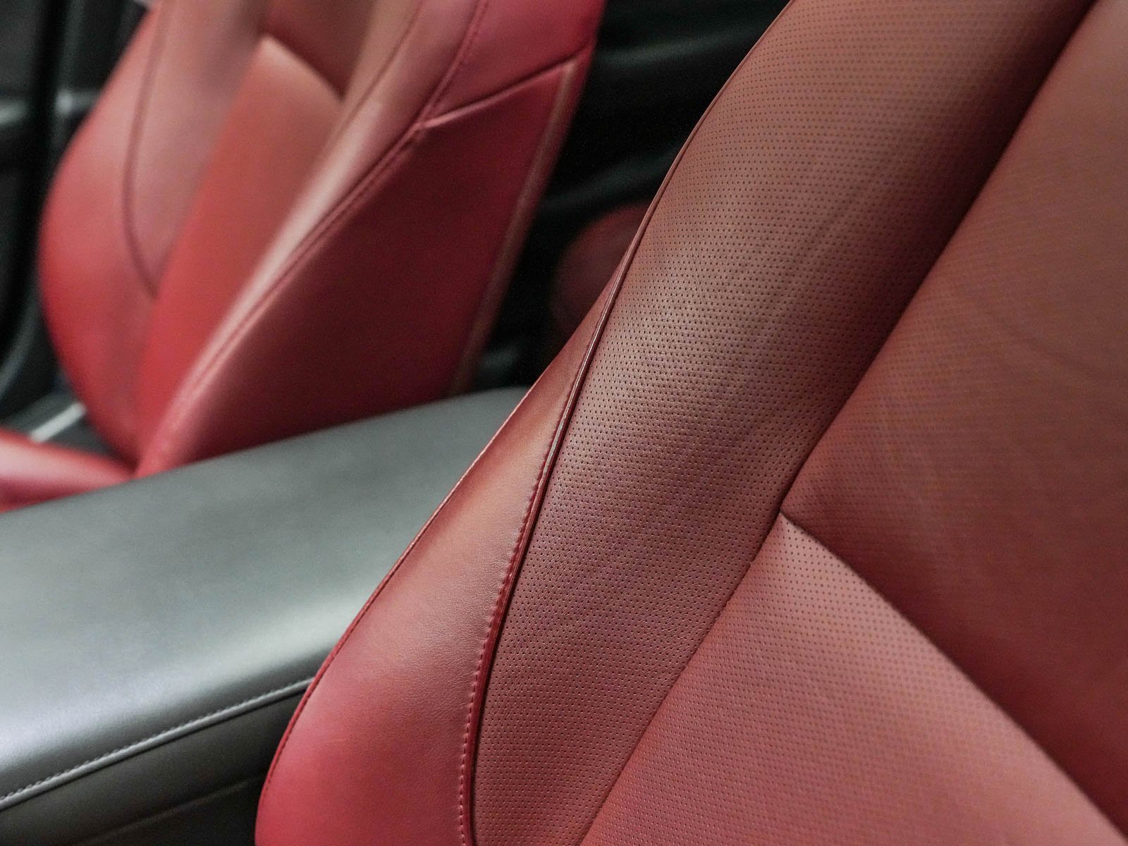 Used 2020 MAZDA MAZDA3 AWD Hatchback w/ Premium Pkg image 23